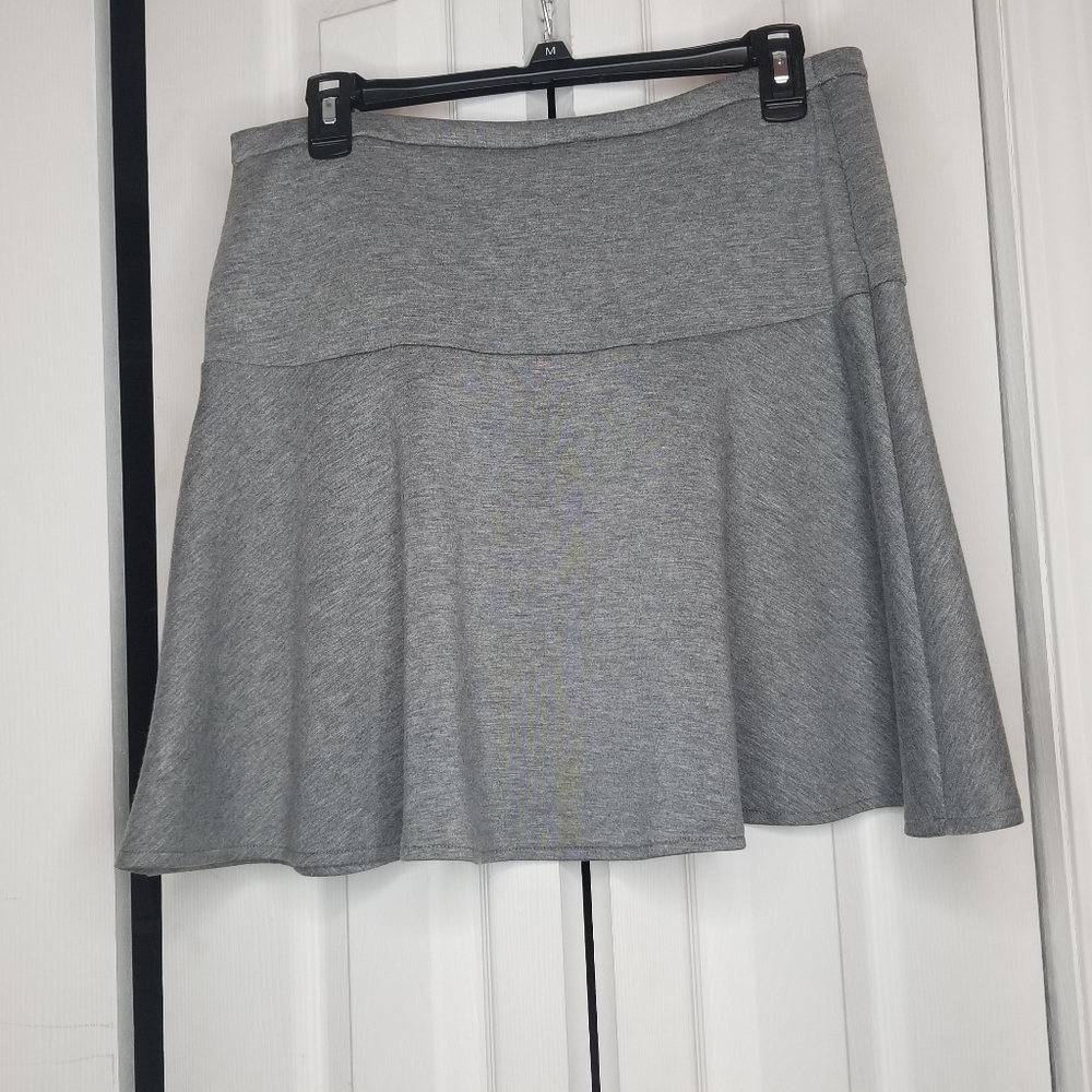 Skirt - Picture 2 of 2